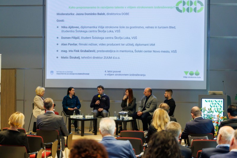 20251112PosvetVSS Magicnispomini14of29 scaled (1)